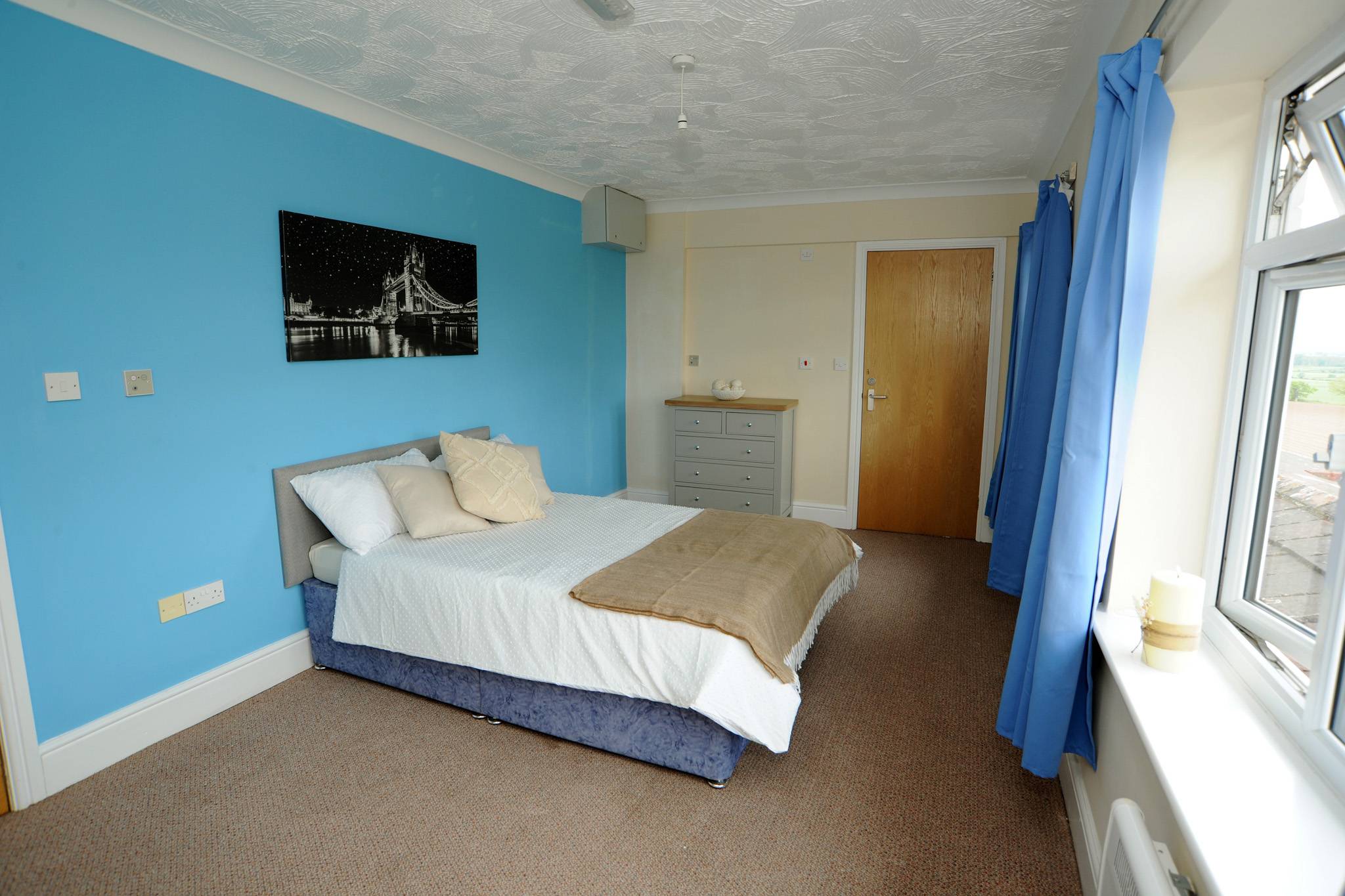 Rosekeys bedroom