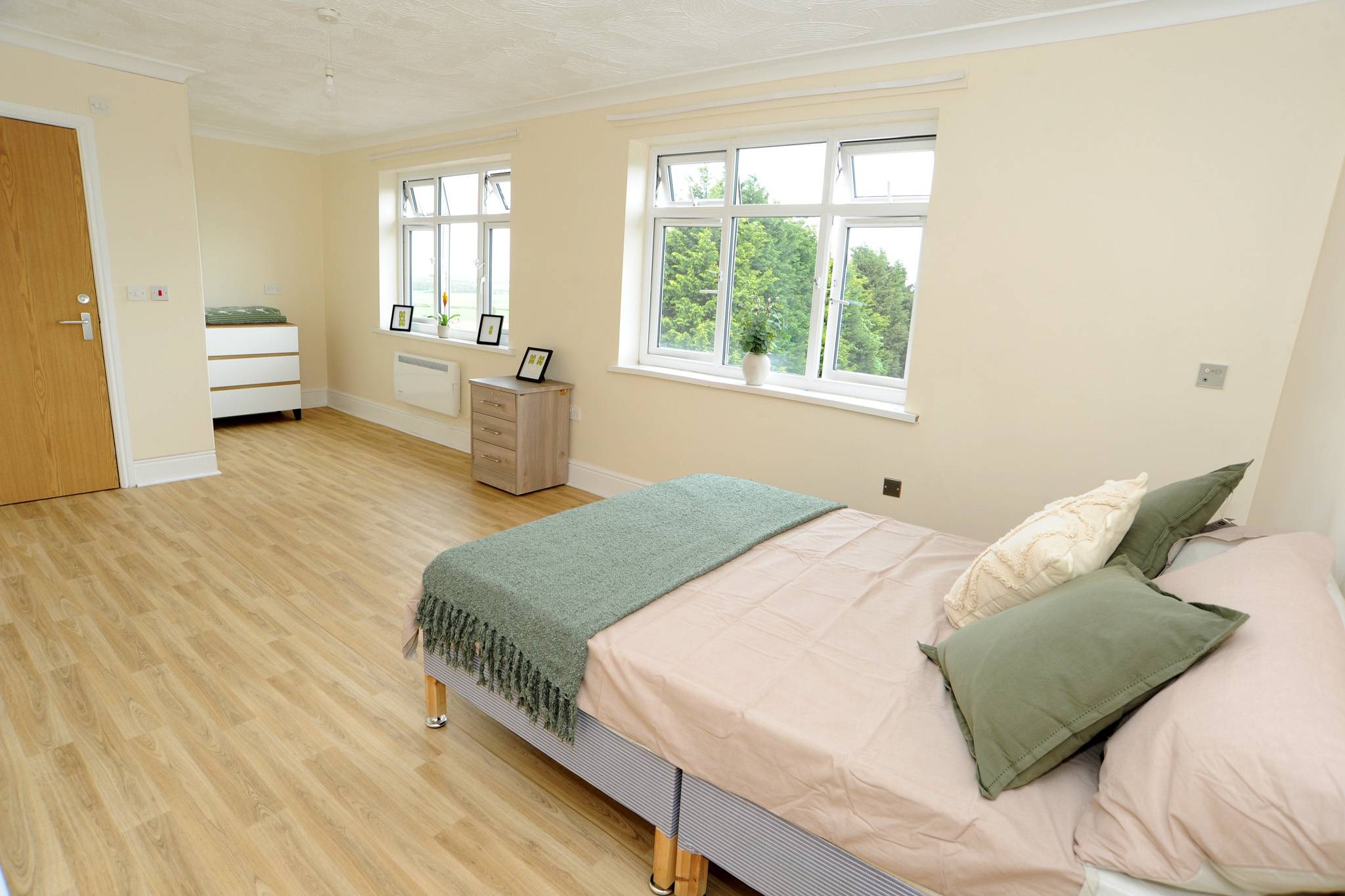 Rosekeys bedroom