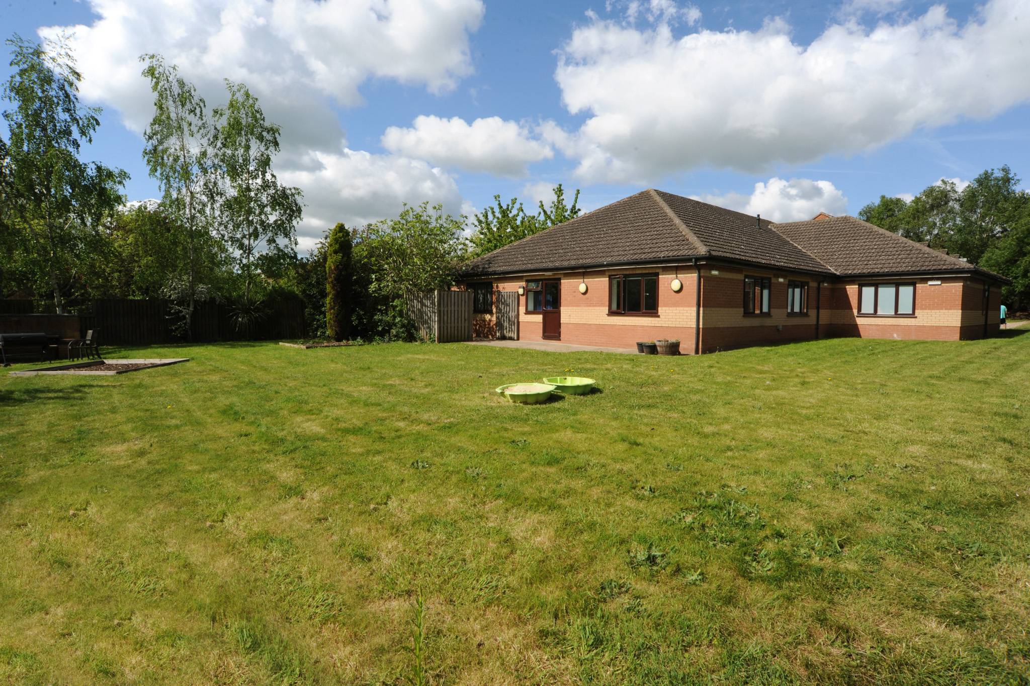 Bulwell cottage garden