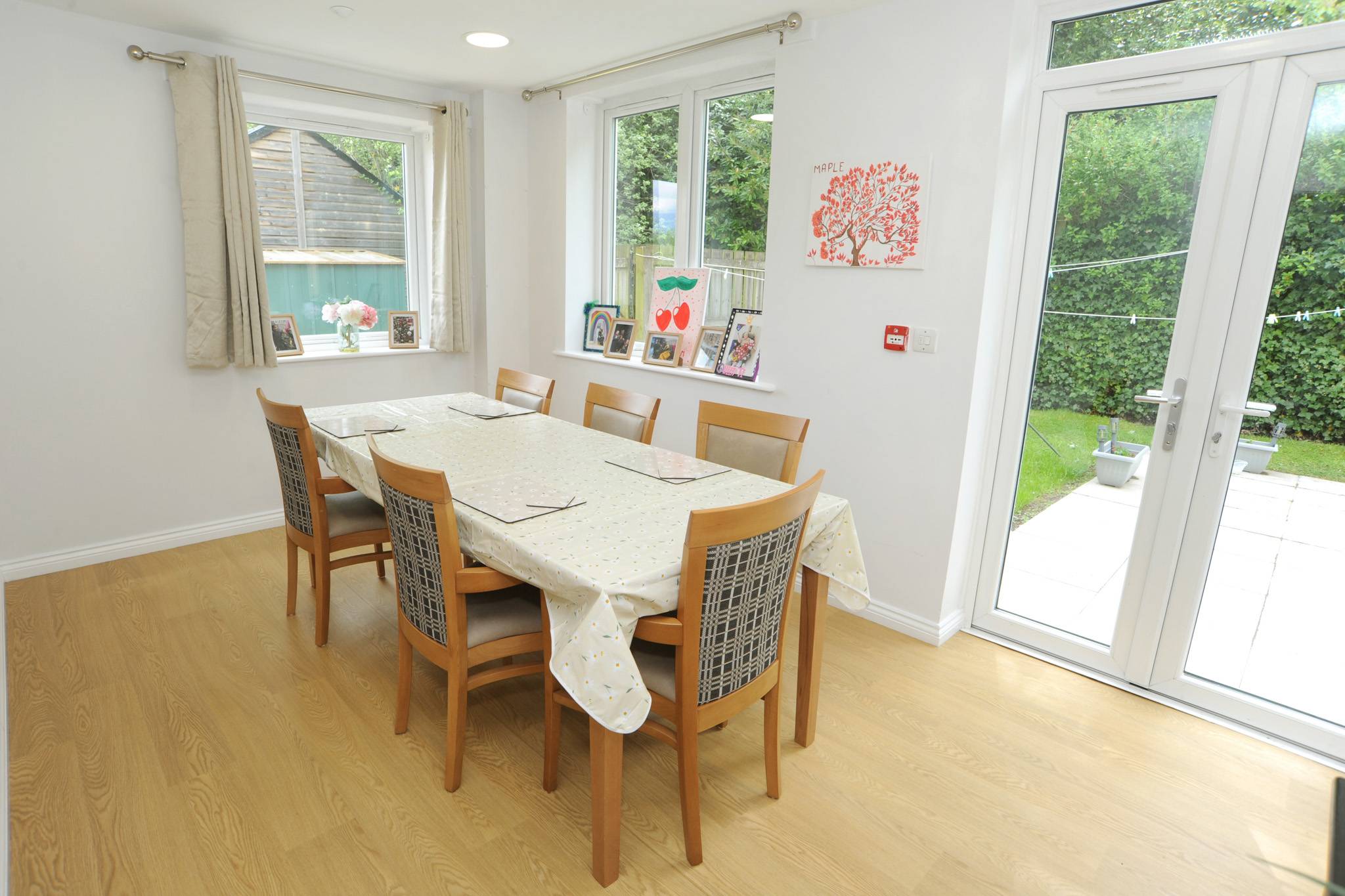 Tanglewood Mews - Maple Grove dining room