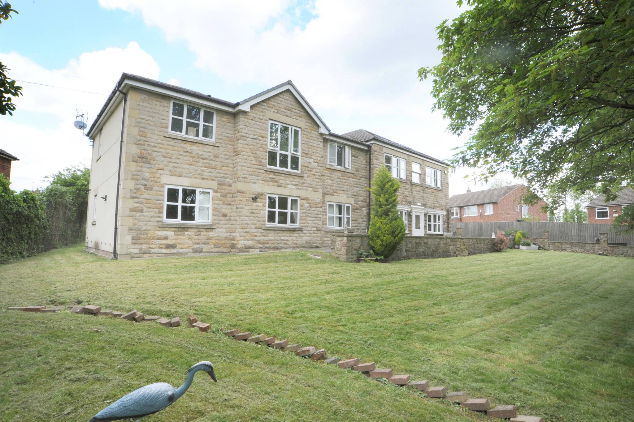 Kingdom House building front