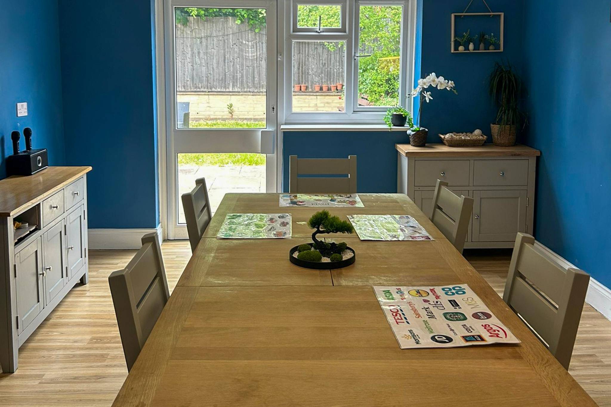Delrose dining room