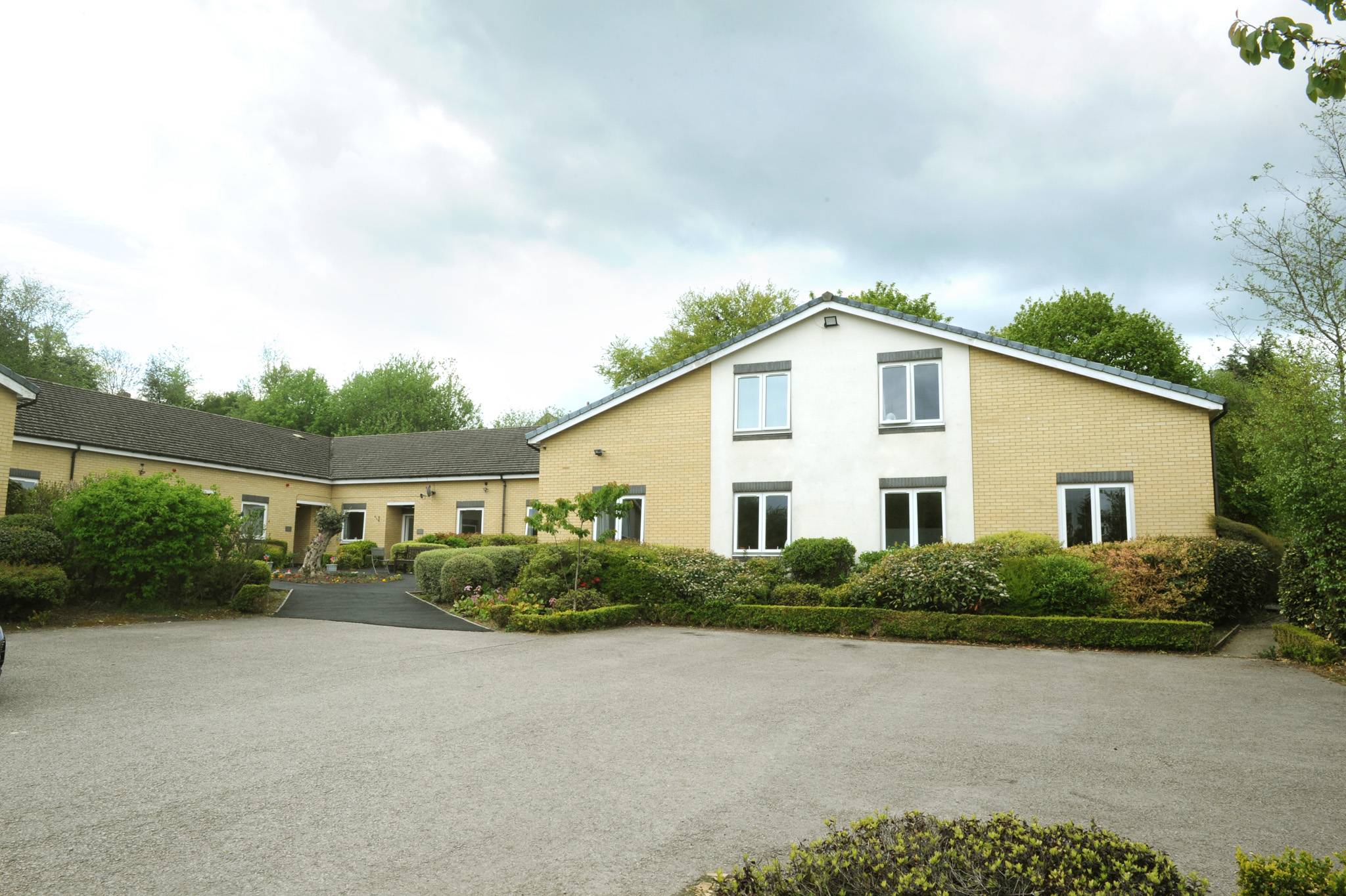 Tanglewood Mews building