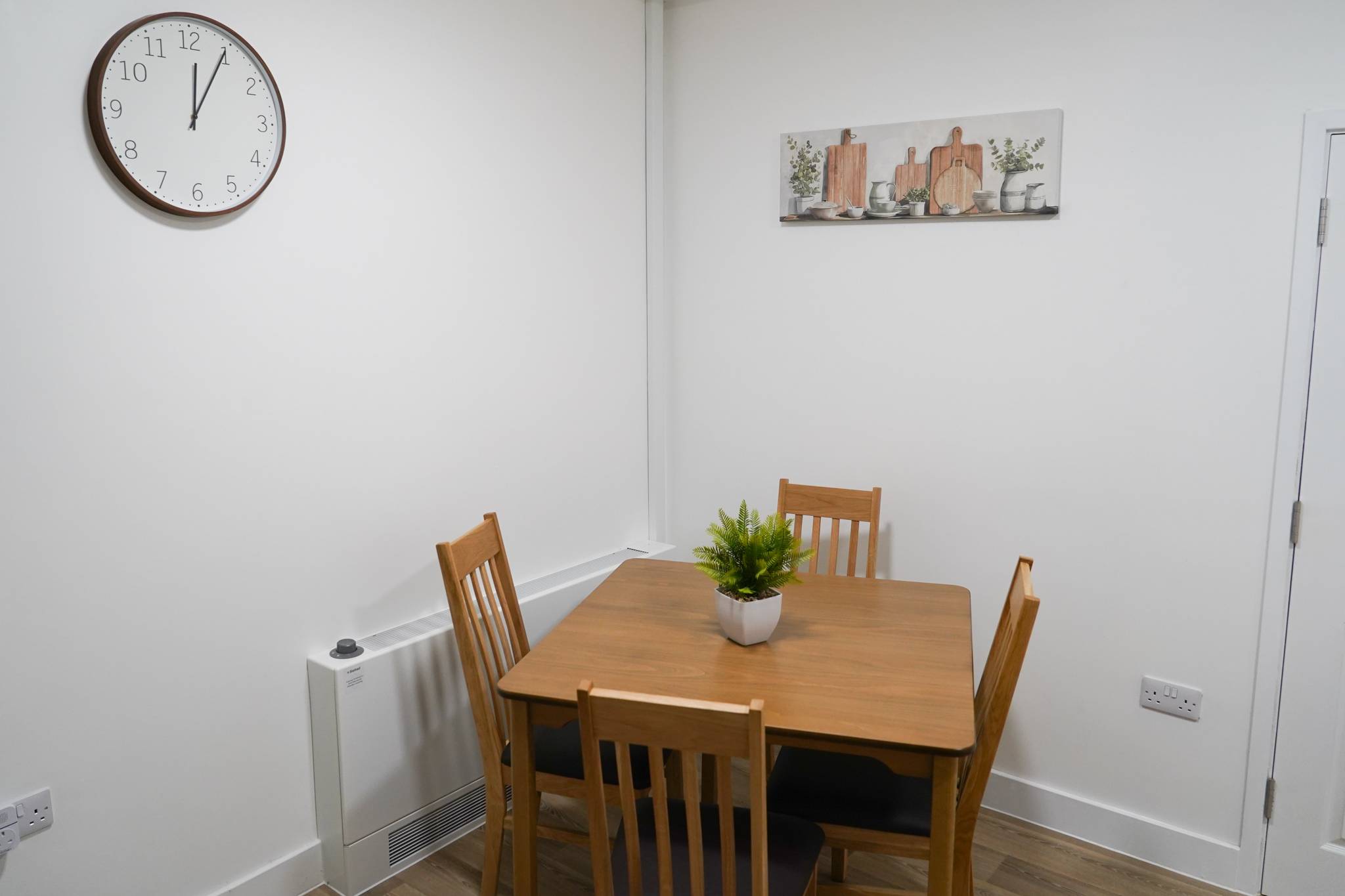 Coach House Burton dining