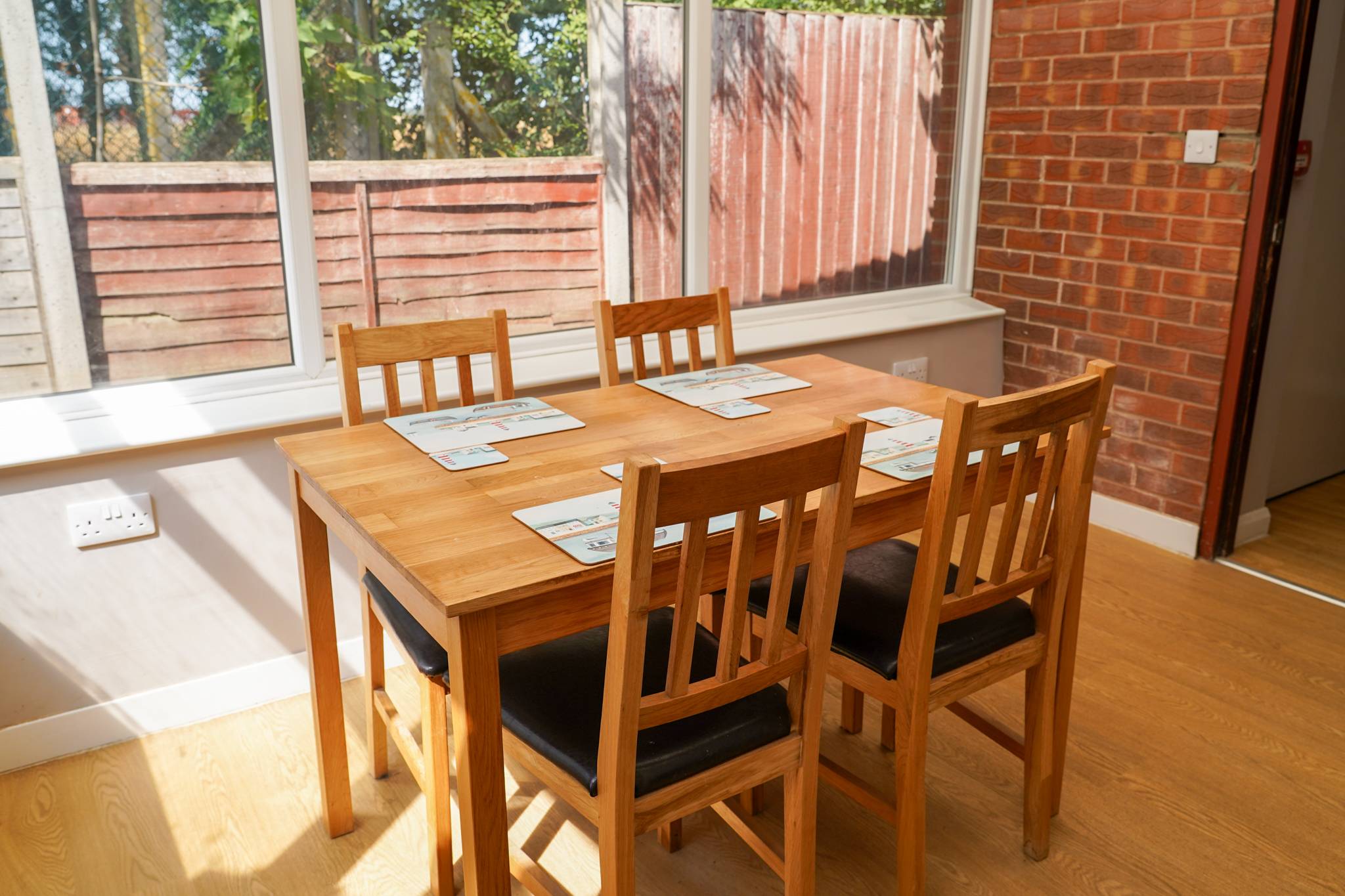 Heath Farm Paddocks dining room