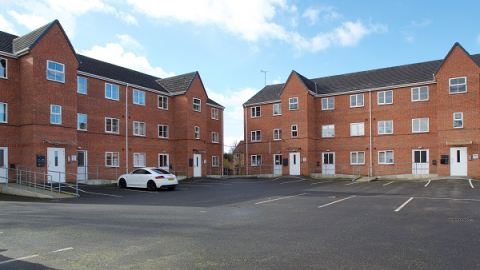 Magnet Court